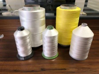 T40 / 2% 100 Polyester Dikiş İpliği İçin İplik